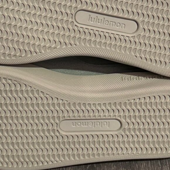 Canvas Sneakers - Picture 6 of 9